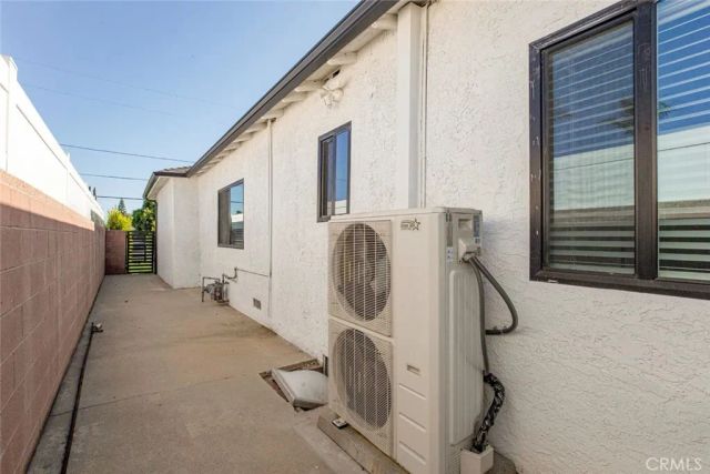 11031 Lull Street, Sun Valley, CA 91352