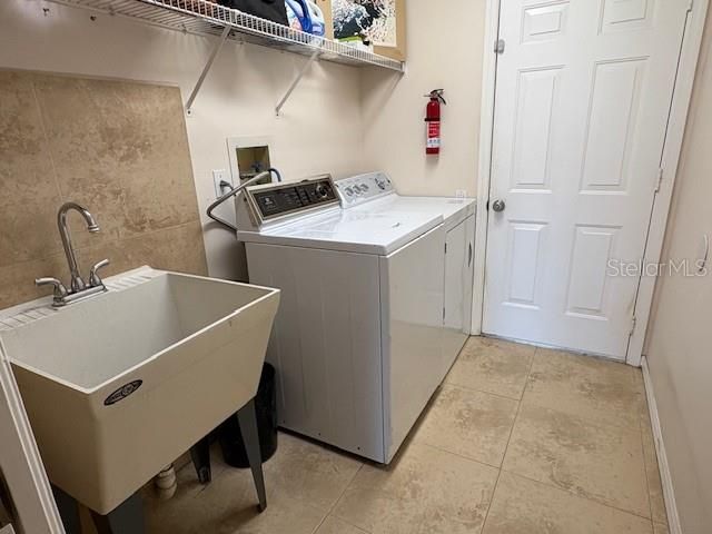 4906 PERIDIA BOULEVARD E, Bradenton, FL 34203