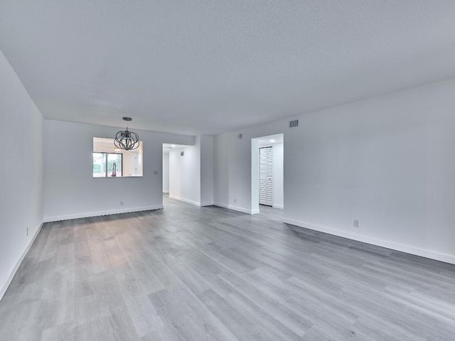 6193 Pointe Regal Circle 306, Delray Beach, FL 33484