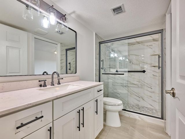 6193 Pointe Regal Circle 306, Delray Beach, FL 33484