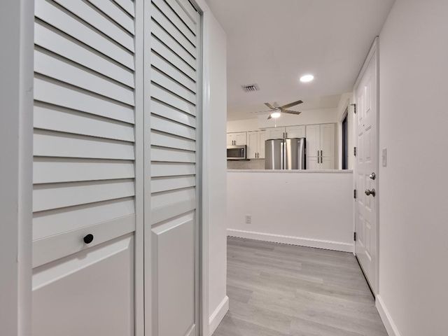 6193 Pointe Regal Circle 306, Delray Beach, FL 33484