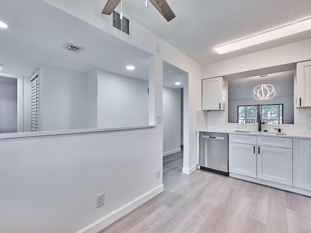 6193 Pointe Regal Circle 306, Delray Beach, FL 33484