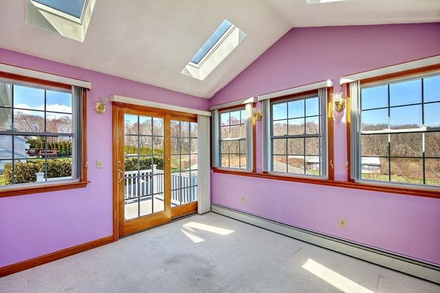 794 County, Seekonk, MA 02771