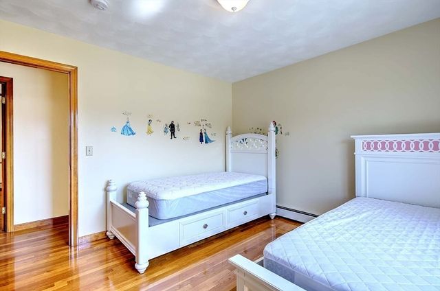 794 County, Seekonk, MA 02771