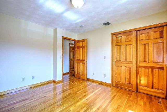 794 County, Seekonk, MA 02771