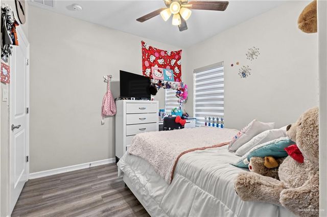 1904 E Ridgeway Circle, Edinburg, TX 78542