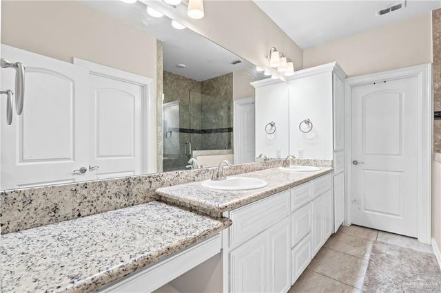 1904 E Ridgeway Circle, Edinburg, TX 78542