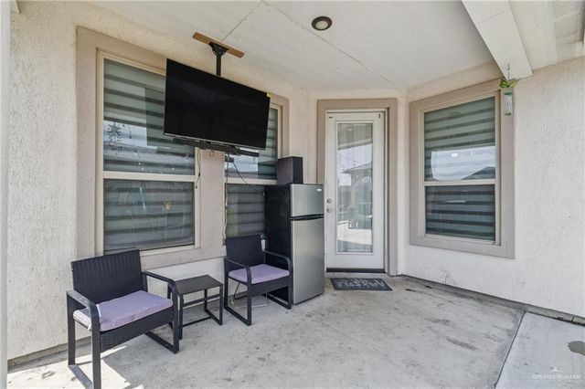 1904 E Ridgeway Circle, Edinburg, TX 78542