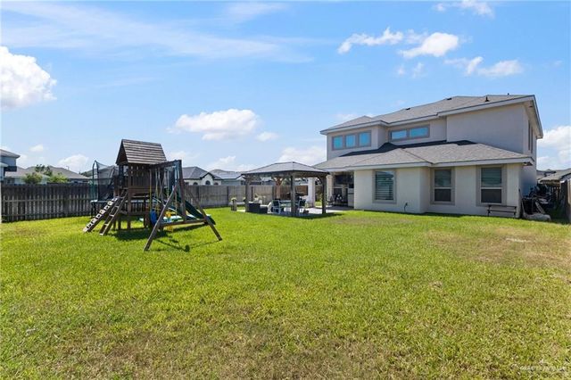 1904 E Ridgeway Circle, Edinburg, TX 78542