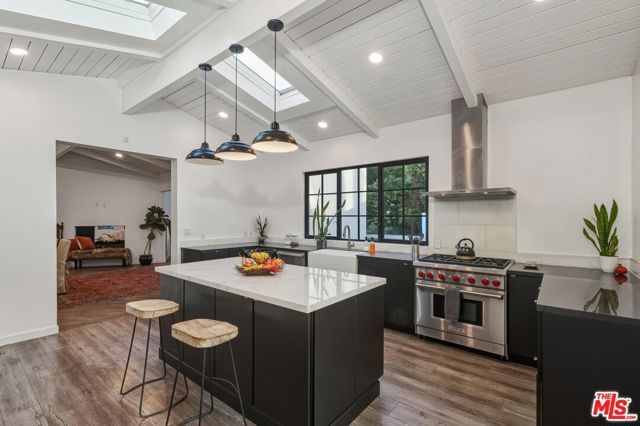 13019 Sky Valley Road, Los Angeles, CA 90049