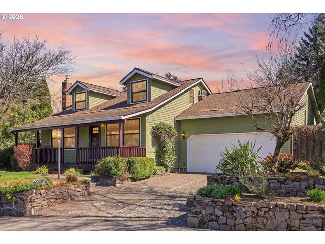 1596 Nw RIVERVIEW Ave, Gresham, OR 97030