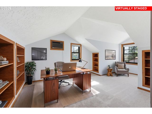 1596 Nw RIVERVIEW Ave, Gresham, OR 97030