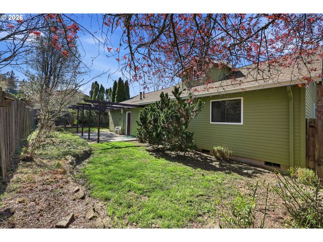 1596 Nw RIVERVIEW Ave, Gresham, OR 97030