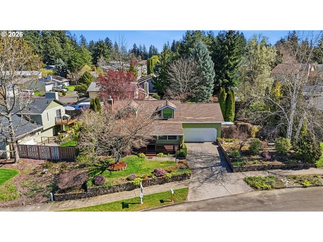 1596 Nw RIVERVIEW Ave, Gresham, OR 97030