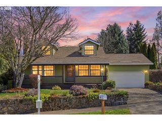 1596 Nw RIVERVIEW Ave, Gresham, OR 97030
