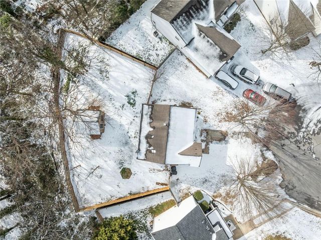 3800 Thornaby Circle, Winston-salem, NC 27107