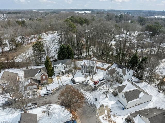 3800 Thornaby Circle, Winston-salem, NC 27107