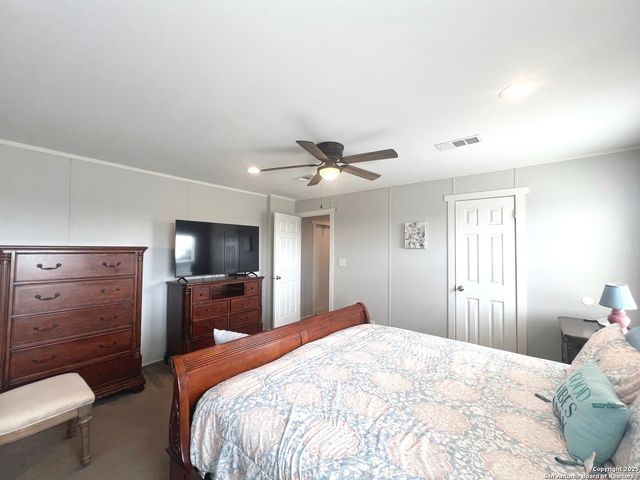 140 Teague Rd, Kerrville, TX 78028