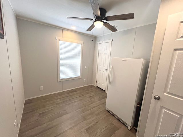 140 Teague Rd, Kerrville, TX 78028