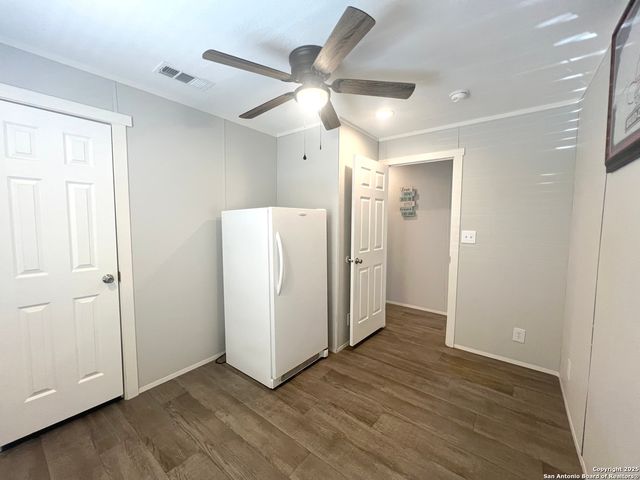 140 Teague Rd, Kerrville, TX 78028