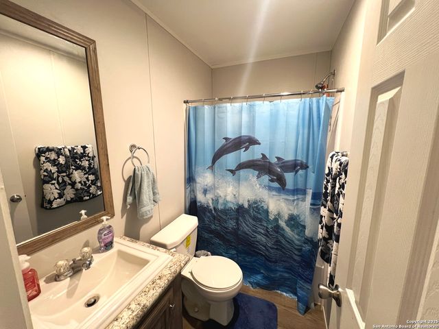 140 Teague Rd, Kerrville, TX 78028