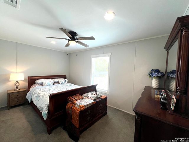 140 Teague Rd, Kerrville, TX 78028