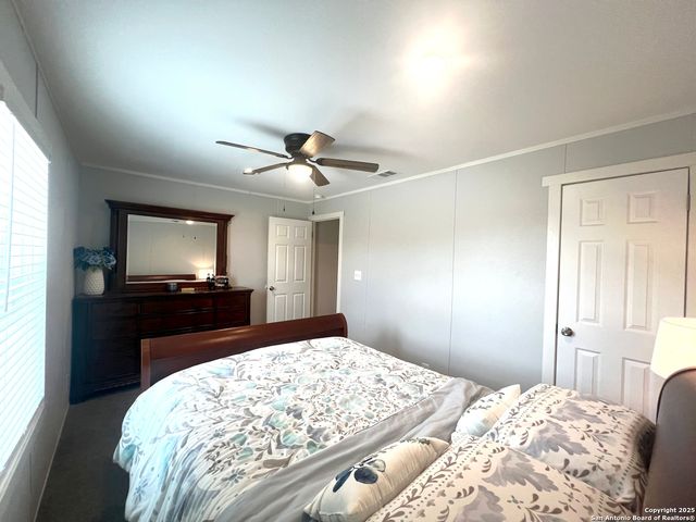 140 Teague Rd, Kerrville, TX 78028