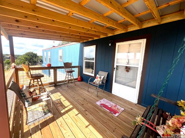 140 Teague Rd, Kerrville, TX 78028