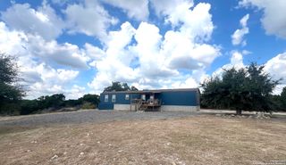 140 Teague Rd, Kerrville, TX 78028