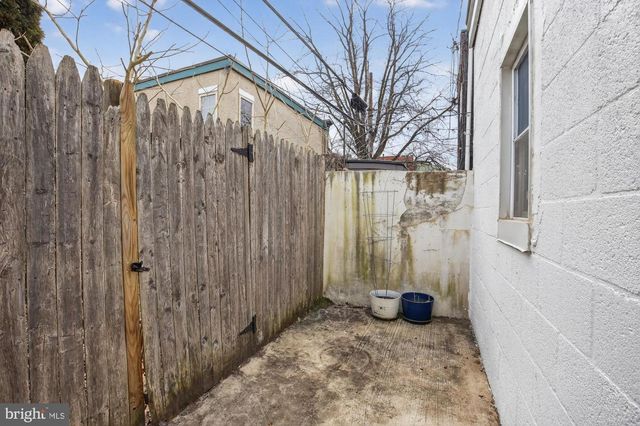 1551 S CHADWICK ST, Philadelphia, PA 19146