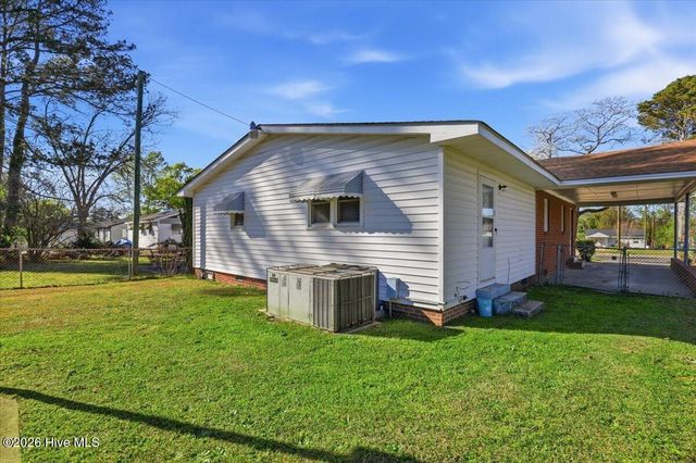 312 Wilmington Avenue, Goldsboro, NC 27530