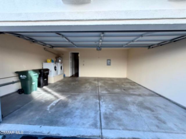 1194 Vista Canyon Lane 17, Newbury Park, CA 91320