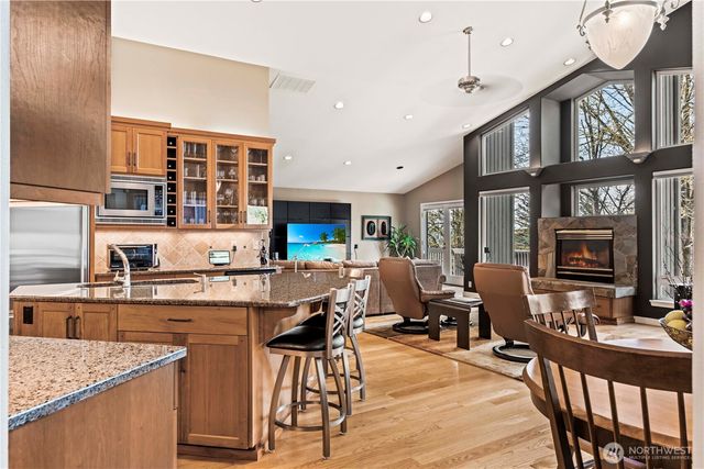 109 211th Place NE, Sammamish, WA 98074