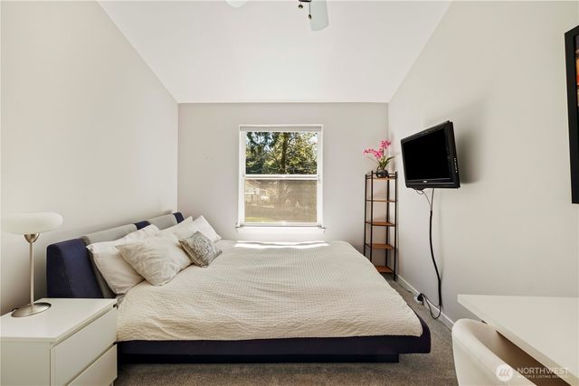 109 211th Place NE, Sammamish, WA 98074