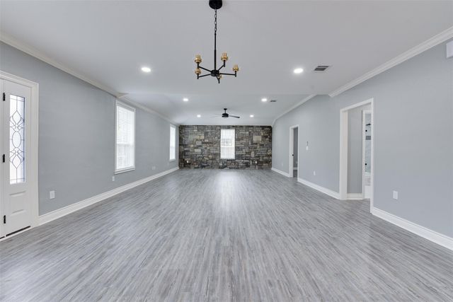 10622 Rustling Oaks Drive, Conroe, TX 77303
