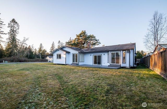 8216 Snohomish Road, Blaine, WA 98230