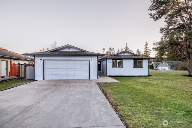 8216 Snohomish Road, Blaine, WA 98230