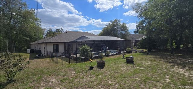 27 Grass Street, Homosassa, FL 34446