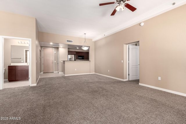 2302 N CENTRAL Avenue 207, Phoenix, AZ 85004