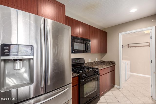 2302 N CENTRAL Avenue 207, Phoenix, AZ 85004