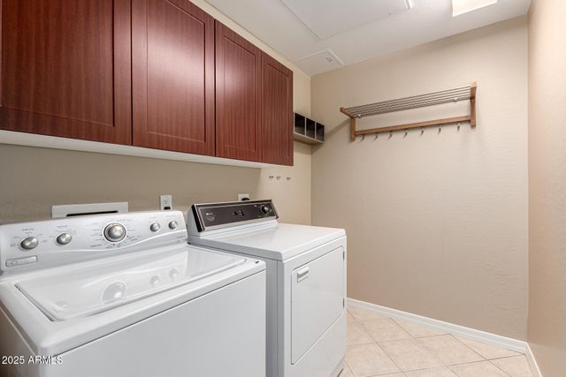 2302 N CENTRAL Avenue 207, Phoenix, AZ 85004