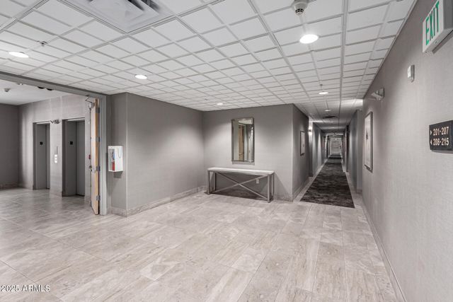 2302 N CENTRAL Avenue 207, Phoenix, AZ 85004