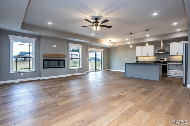 224 George Bush Boulevard, Troy, IL 62294