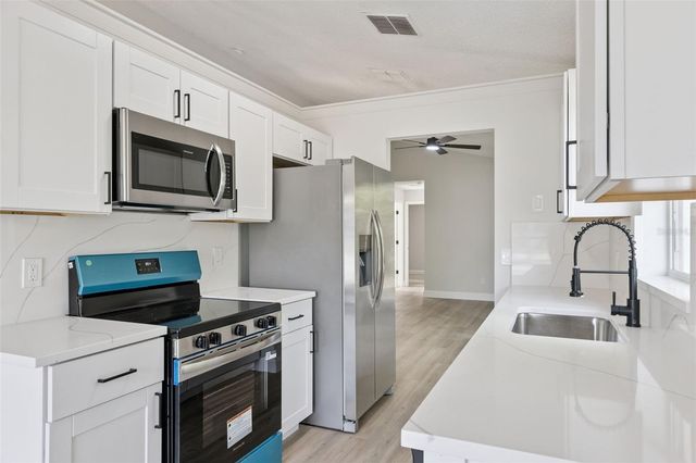 2401 DAFFADIL TERRACE, Sanford, FL 32771