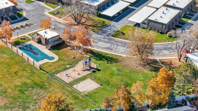 924 S 1213 E, Fruit Heights, UT 84037