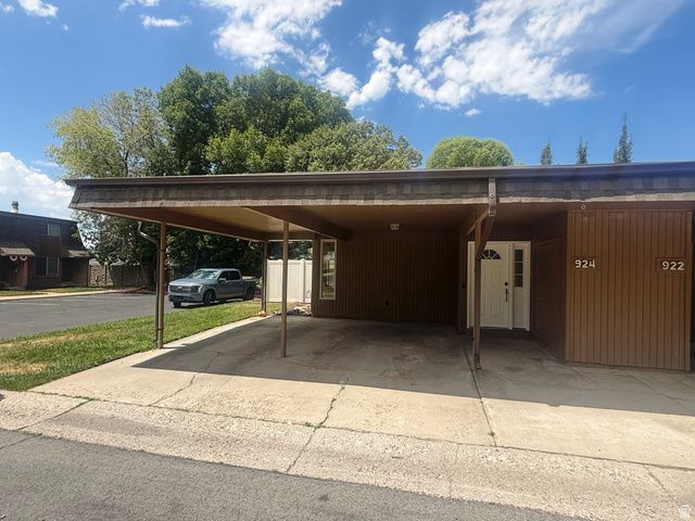 924 S 1213 E, Fruit Heights, UT 84037