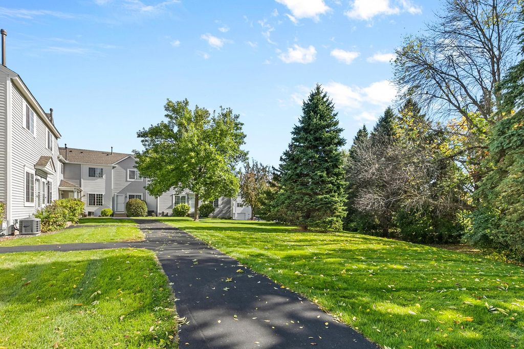13035 Durum Court, Eden Prairie, MN 55347 — photo 4