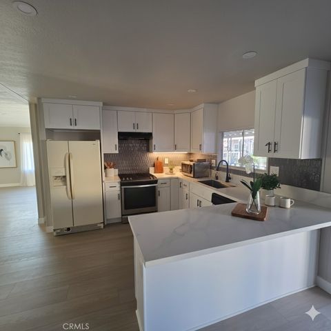 21851 Newland 225, Huntington Beach, CA 92646