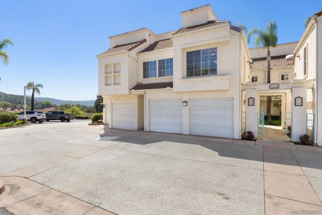 12010 Calle De Montana 301, El Cajon, CA 92019