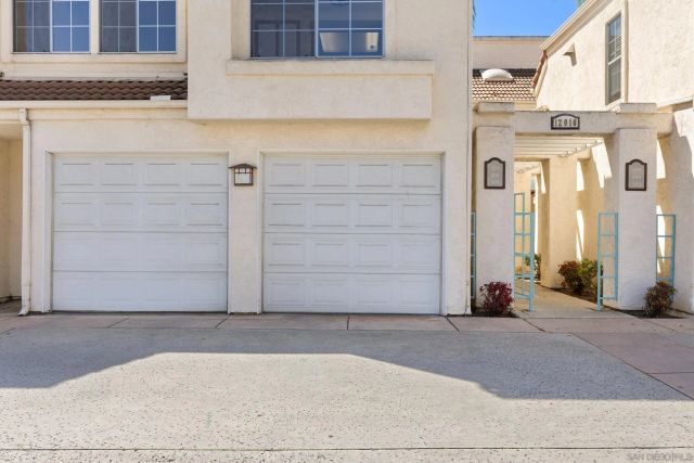 12010 Calle De Montana 301, El Cajon, CA 92019